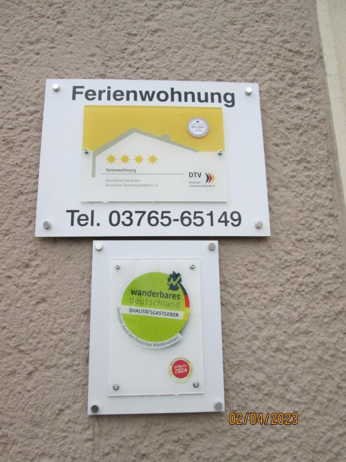 Zentrale-Ruhige Ferienwohnung Райхенбах-ім-Фогтланд Екстер'єр фото